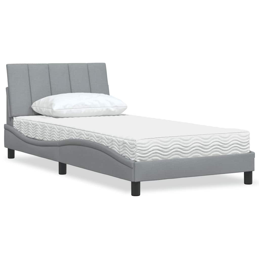 Bed met matras stof lichtgrijs 100x200 cm